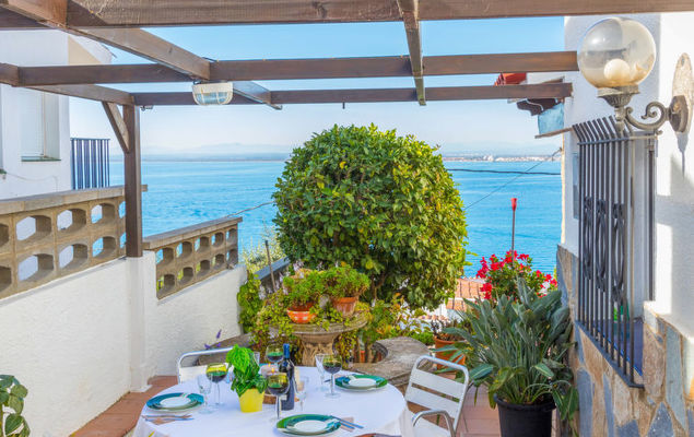 Mila i Fontanals - Photo 4